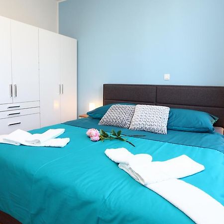 San Simon Sea View Apartment Ll إيزولا المظهر الخارجي الصورة